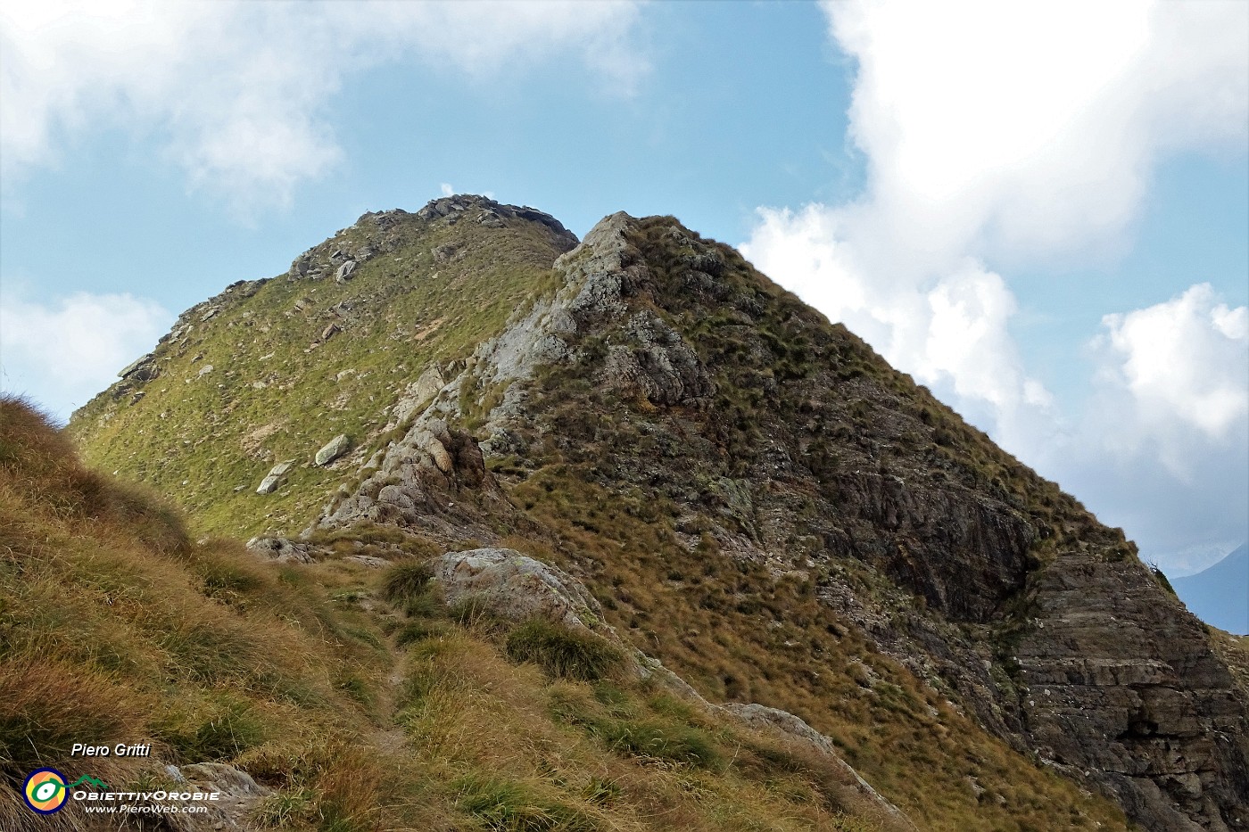 93  Al Passo del Tonale (2281 m) con vista sul Pizzo delle Orobie.JPG